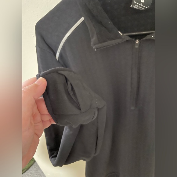 ✨Women’s Nike Quarter Zip Pullover Size M - Picture 5 of 10